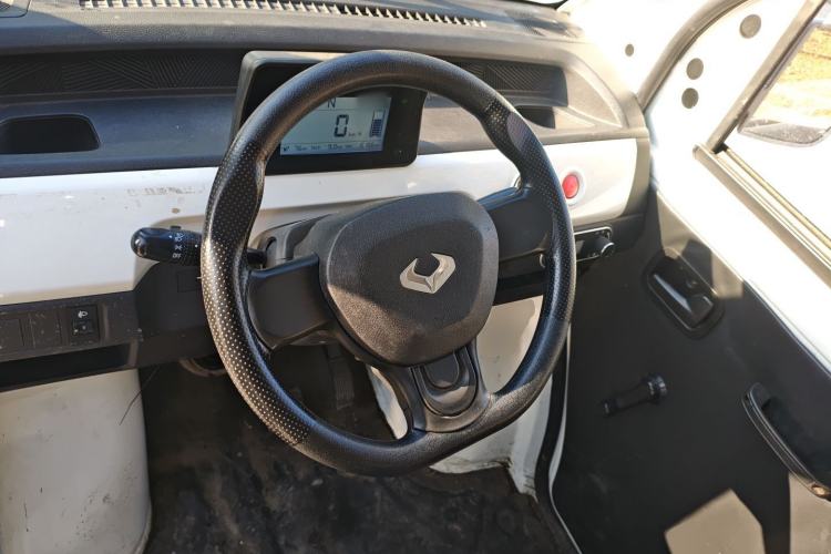 Used  D01 2023 Van Standard Version
