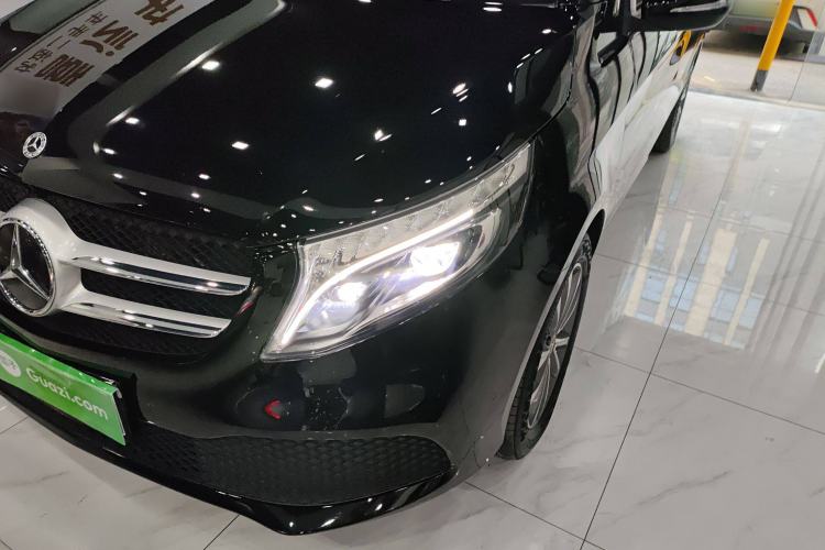 Used Mercedes-Benz V-Class 2021 V 260 Avantgarde Edition
