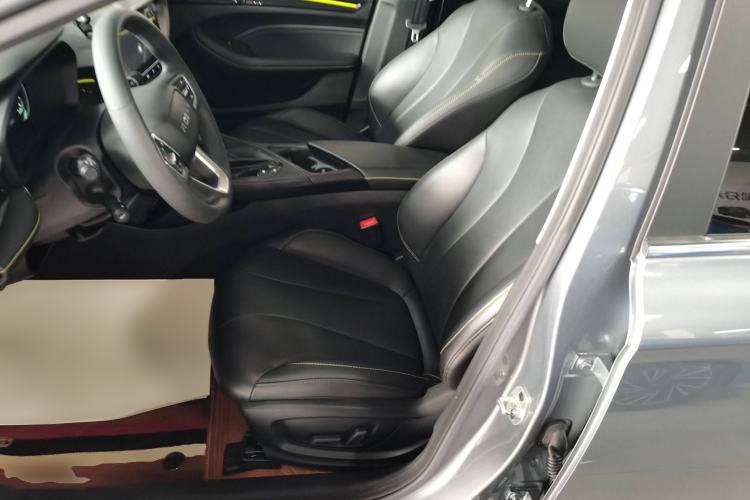 Used Roewe i5 2021 1.5L CVT Starry Edition
