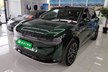 Used Zeekr 7X 2025 100 kWh Long-Range Rear-Wheel Drive with Intelligent Driving Features