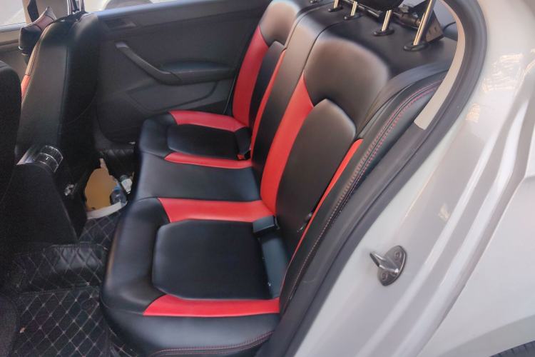 Used Volkswagen Santana 2016 1.4L Manual Fashion Edition
