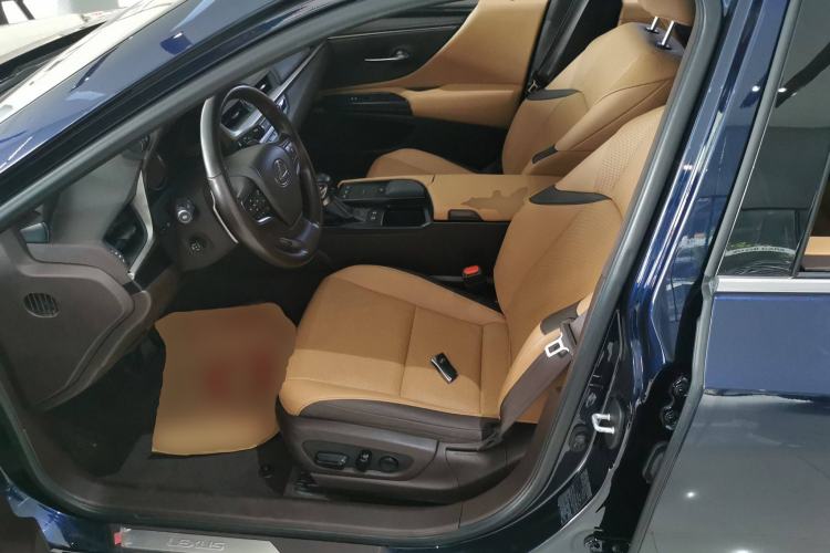 Used Lexus ES 2020 200 Excellence Edition