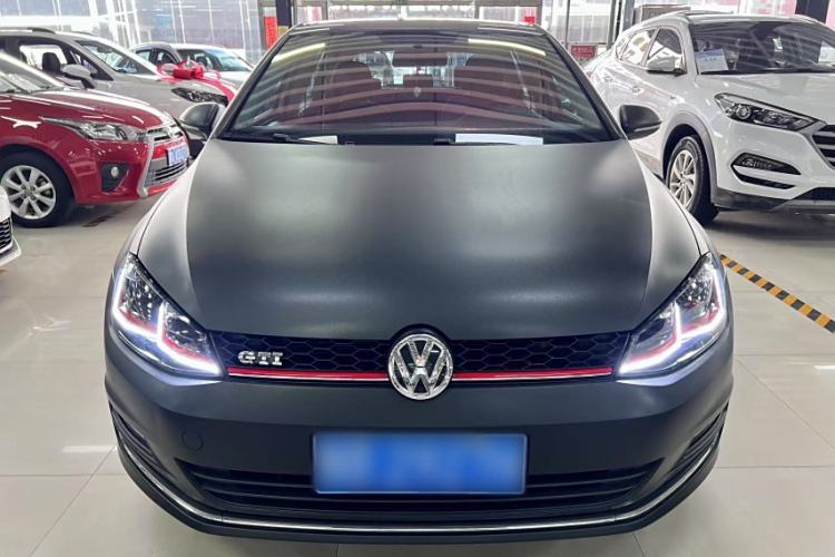 Used Volkswagen Golf 2016 230TSI Automatic Comfort Version
