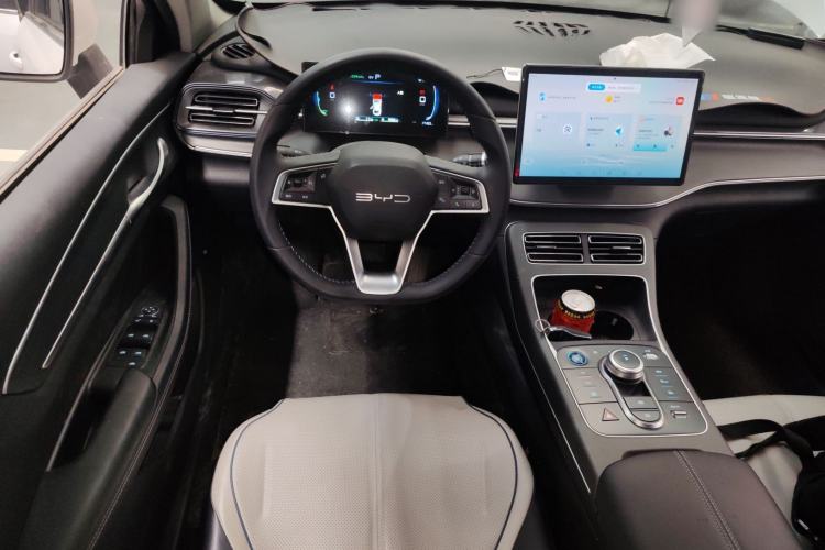 Used BYD Destroyer 05 2024 Honor Edition DM-i 120KM Luxury Model
