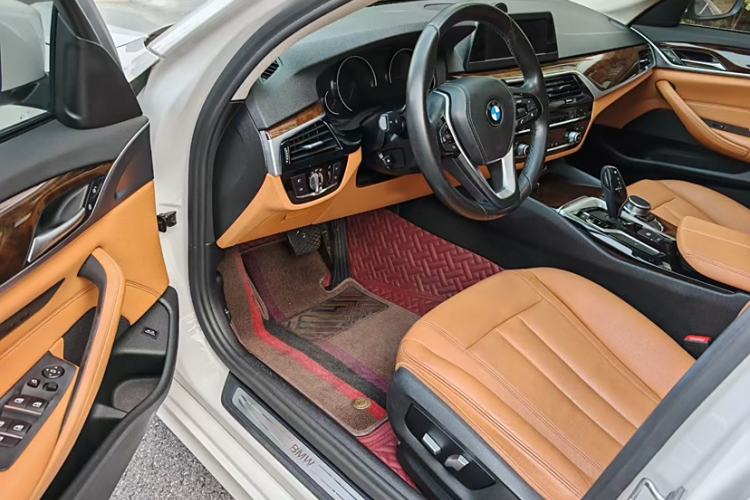 Used BMW 5 Series 2018 528Li Launch Special Edition
