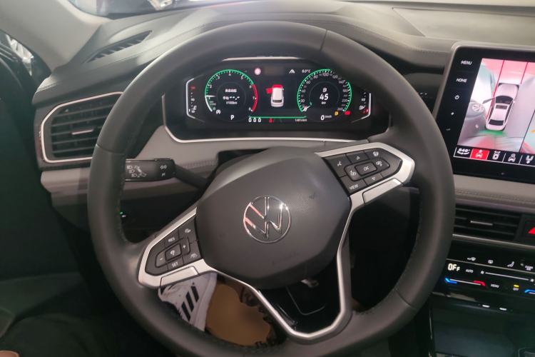 Used Volkswagen Tayron 2023 330TSI Two-Wheel-Drive Luxury Plus Advanced Version
