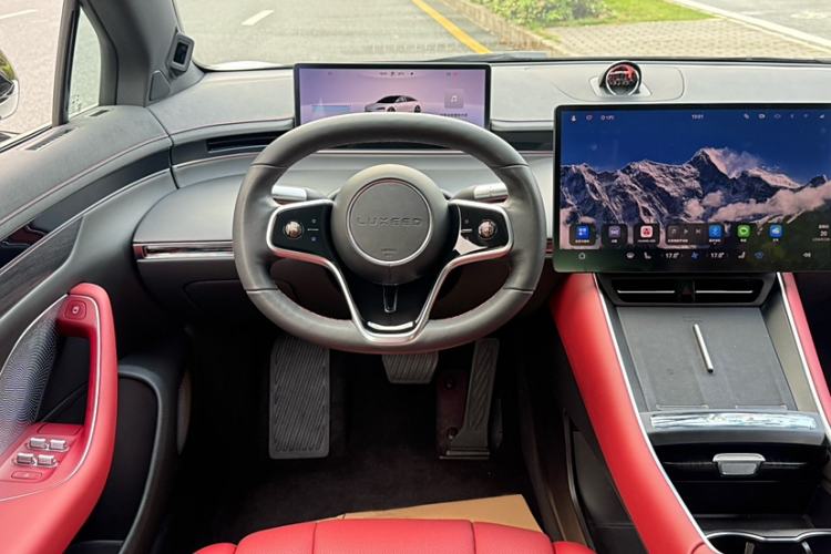 Used Hima Luxeed S7 2024 Max RS
