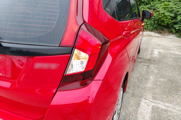 Used Honda Fit 2016 1.5L LXS CVT Comfort Sunroof Version
