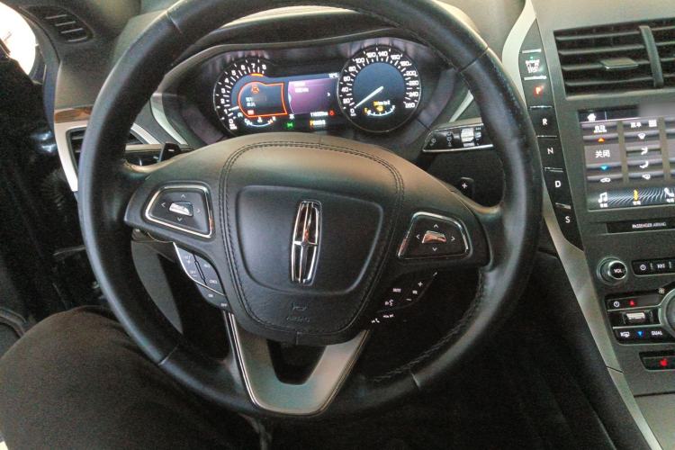 Used Lincoln MKZ 2018 2.0T Premium Edition
