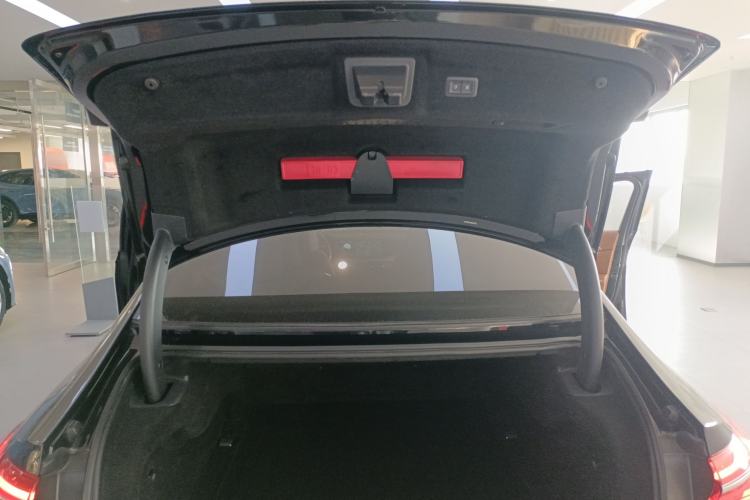 Used Hongqi H9 2022 2.0T Smart Connect Flagship Edition
