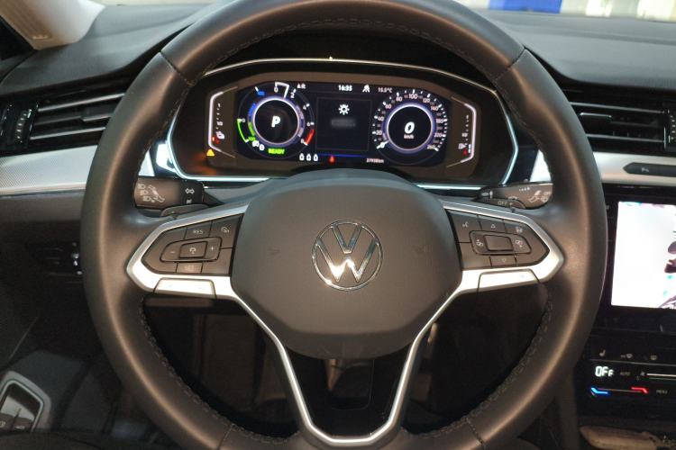 Used Volkswagen Magotan GTE Plug-in Hybrid 2022 GTE Luxury Model
