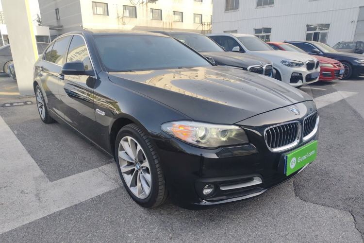 Used BMW 5 Series 2017 525Li Leading Model

