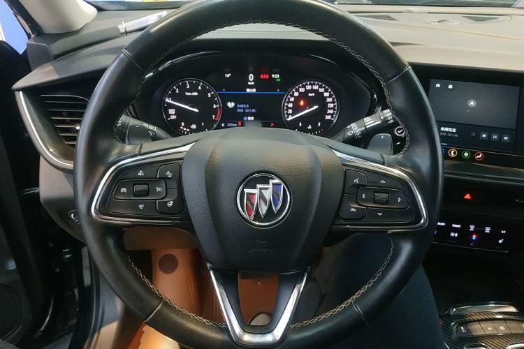 Used Buick Envision 2022 Encore Plus 652T Five-Seat Luxury Model
