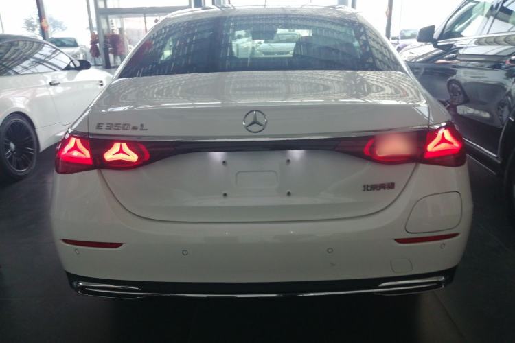 Used Mercedes-Benz E-Class New Energy 2024 E 350 e L Plug-in Hybrid Sedan