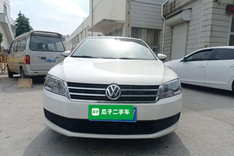 Used Volkswagen Lavida 2013 Revised Classic 1.6L Automatic Fashion Edition
