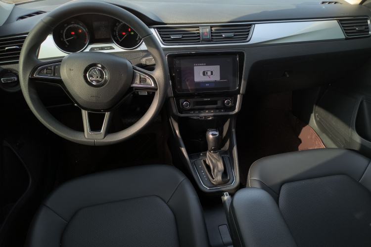 Used Skoda Rapid 2020 1.5L Automatic Comfort Edition
