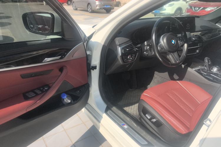 Used BMW 5 Series 2022 Second Facelift 525Li M Sport Package
