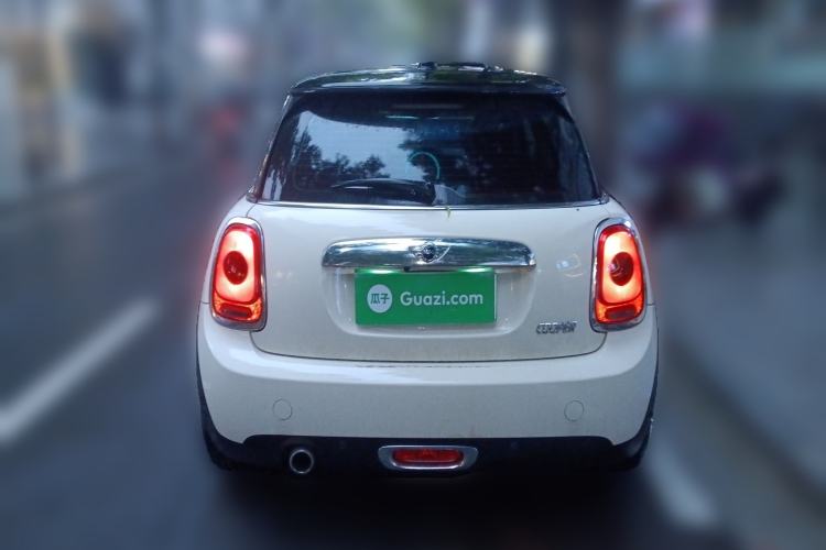 Used MINI MINI 2016 1.5T COOPER
