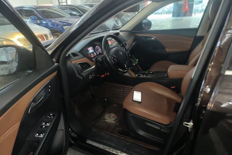 Used BORGWARD BX7 2016 28T 2WD Elite Edition 5-seater
