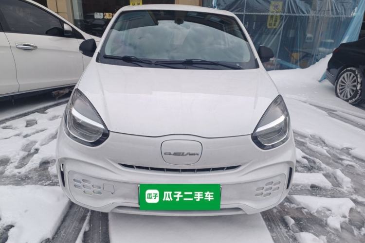 Used Roewe Clever 2021 302 km New Four-Seater Super-Efficient Version