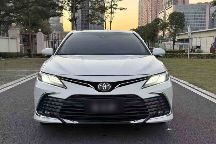 Used Toyota Camry 2023 2.0G Luxury Edition