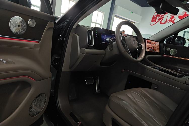 Used Hima AITO M9 2024 Range-Extended Ultra Version 42 kWh 6-Seater Model
