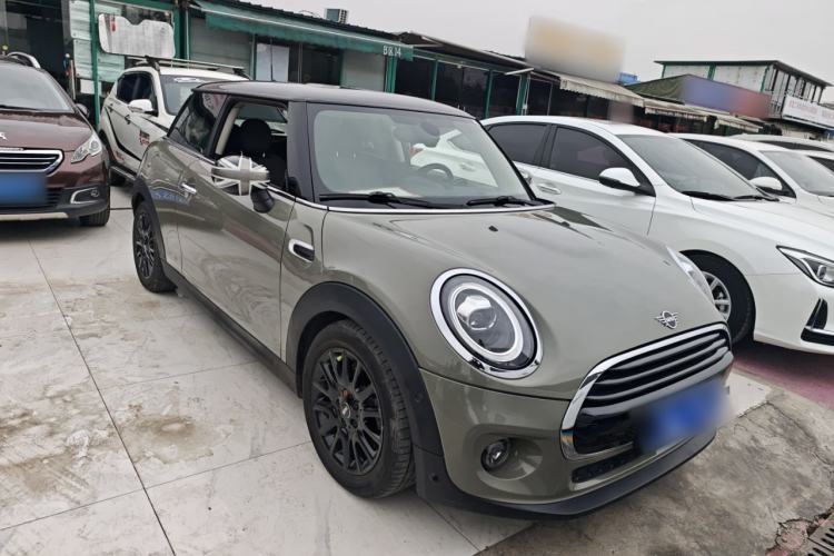 Used  MINI 2019 1.5T COOPER Classic Edition
