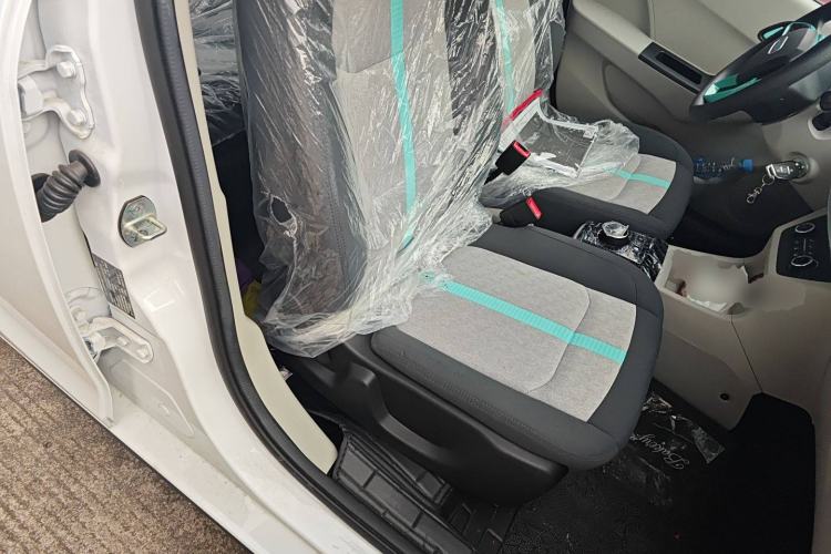 Used JMEV  2024 201km Comfort Version
