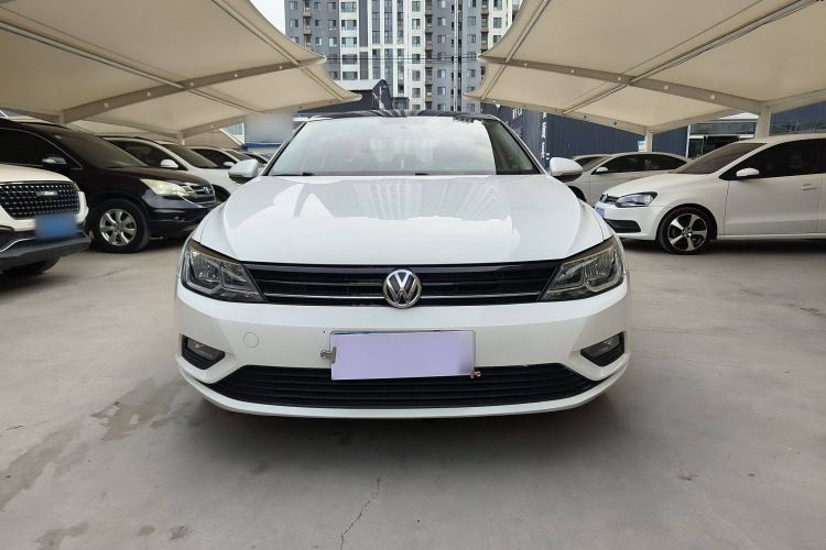 Used Volkswagen Lamando 2018 230TSI DSG Fashion Edition
