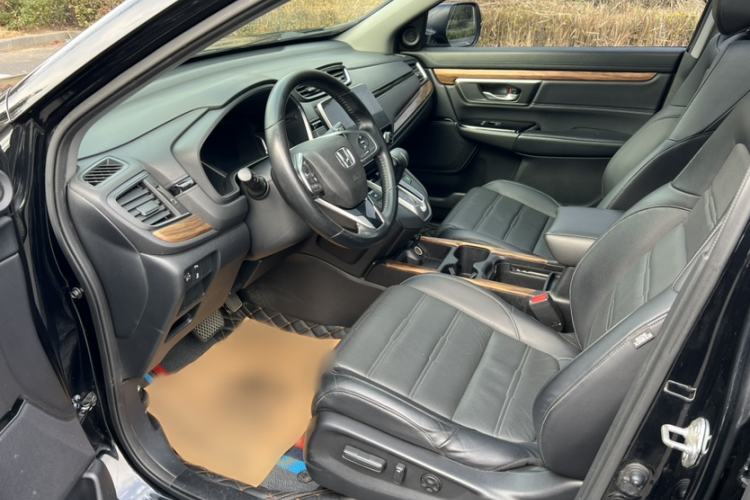 Used Honda CR-V 2017 240TURBO CVT Front-Wheel Drive Fashion Edition