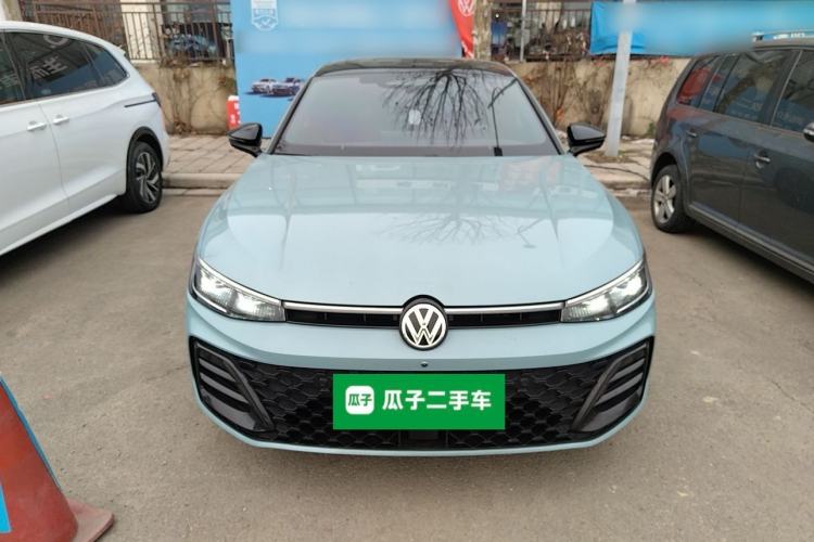 Used Volkswagen Passat 2025 Pro 380TSI Starry Dragon Luxury Edition