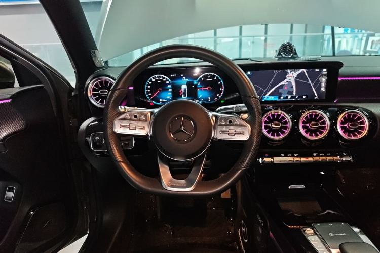 Used Mercedes-Benz A-Class 2022 Restyled A 200 L Sport Sedan Fashion Version
