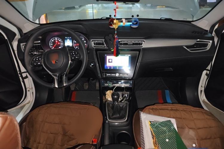 Used Roewe i5 2020 1.5L Manual 4G Connect Luxury Edition