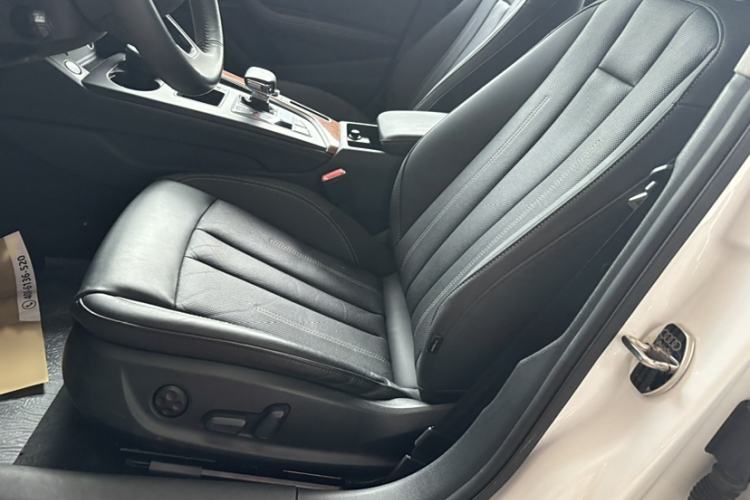 Used Audi A4L 2020 40 TFSI quattro Luxury Prestige Edition
