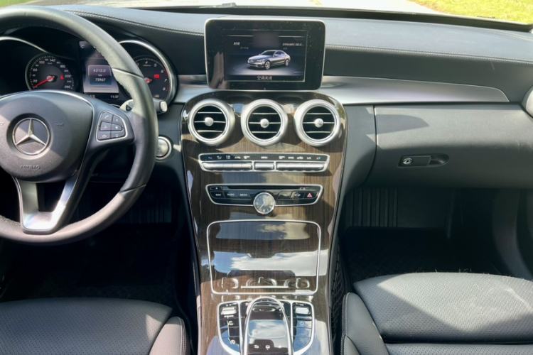 Used Mercedes-Benz GLA 2016 GLA 200 Fashion Model