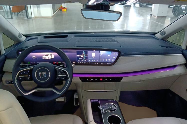 Used Buick GL8 New Energy 2024 Lu Zun Luxury Edition 7-Seater
