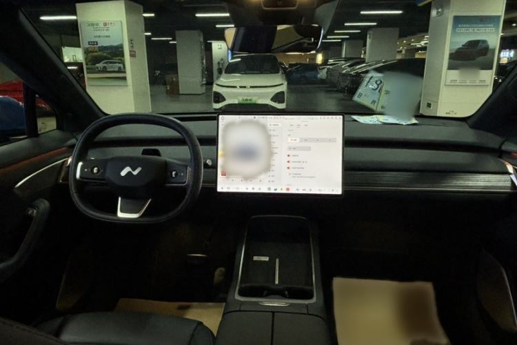 Used ONVO L60 2024 60 kWh All-Wheel Drive
