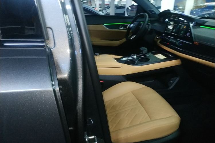 Used Changan UNI-K 2021 2.0T Prestige Edition
