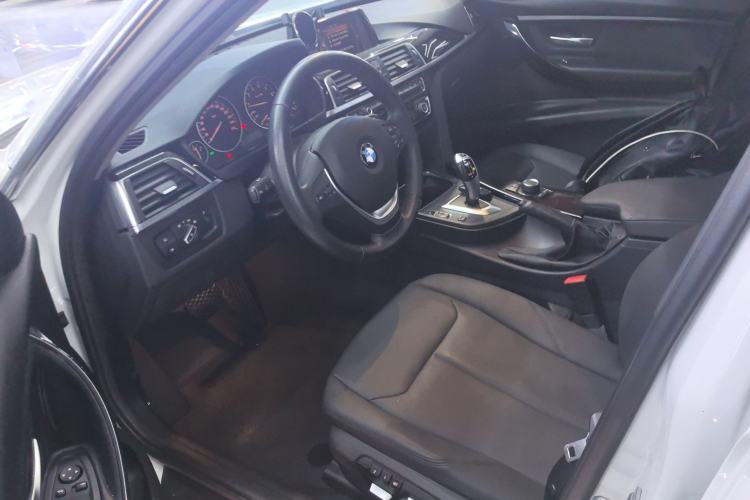 Used BMW 3 Series 2017 320Li xDrive Fashion Model