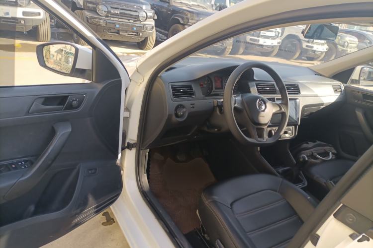 Used Volkswagen Santana 2019 1.5L Manual Fashion Edition China VI Standard