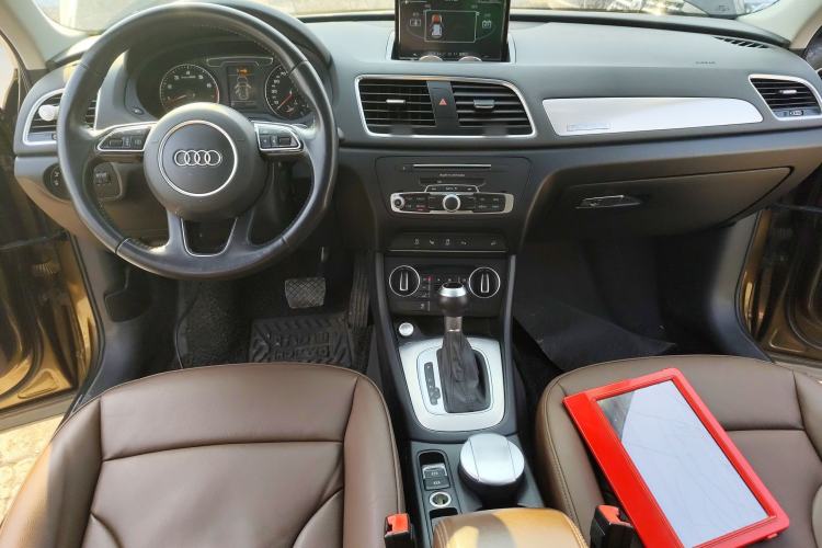 Used Audi Q3 2016 35 TFSI quattro all-wheel-drive style model