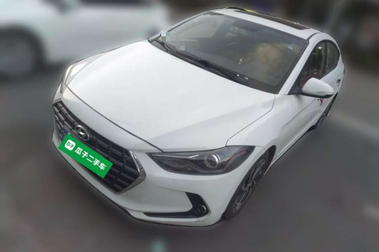 Used Hyundai Elantra 2019 1.4T Dual-Clutch Xuan Dong · Dynamic Model
