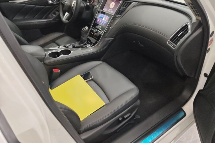 Used Infiniti Q50L 2018 2.0T Comfort Edition China V Standard
