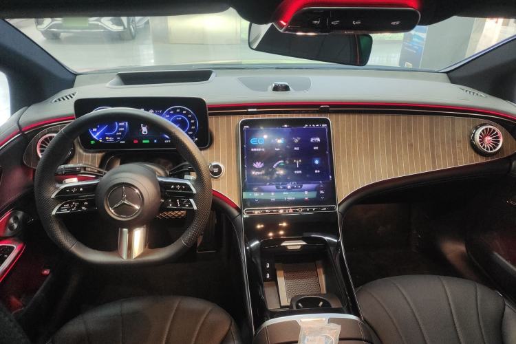 Used Mercedes-Benz EQE 2022 350 Luxury Edition
