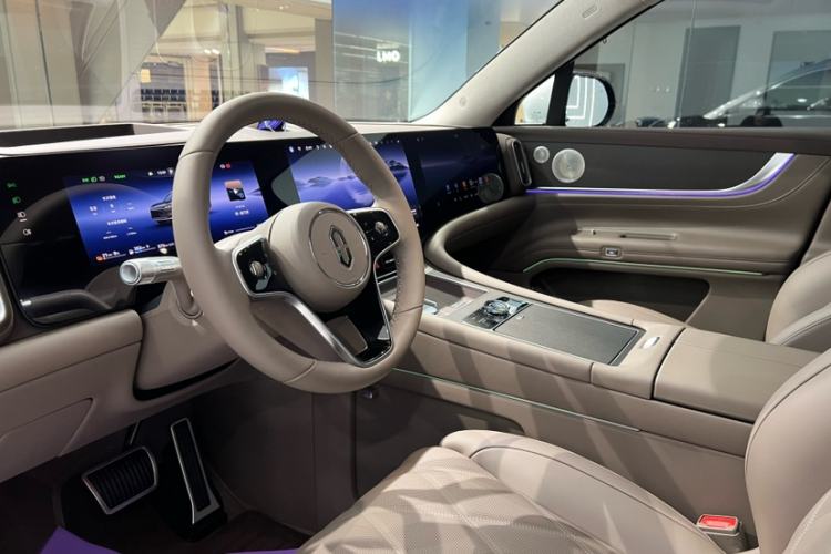 Used Hima AITO M9 2025 Extended-Range Ultra Version 52 kWh 5-Seater Edition