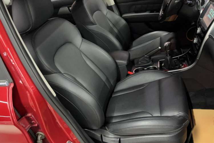 Used Haval H2 2014 1.5T Manual Two-Wheel Drive Elite Edition
