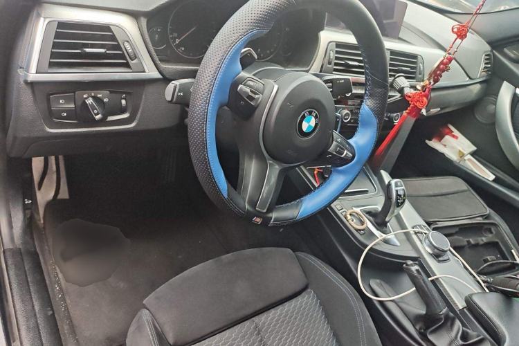 Used BMW 3 Series 2018 320i M Sport Night Edition
