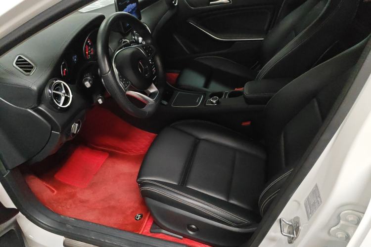 Used Mercedes-Benz GLA 2019 GLA 200 Fashion Model
