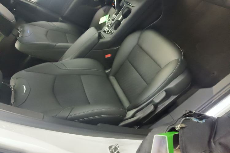 Used Cadillac XT4 2021 28T Two-Wheel Drive Tech Edition