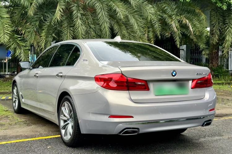 Used BMW 5 Series New Energy 2019 530Le Luxury Package
